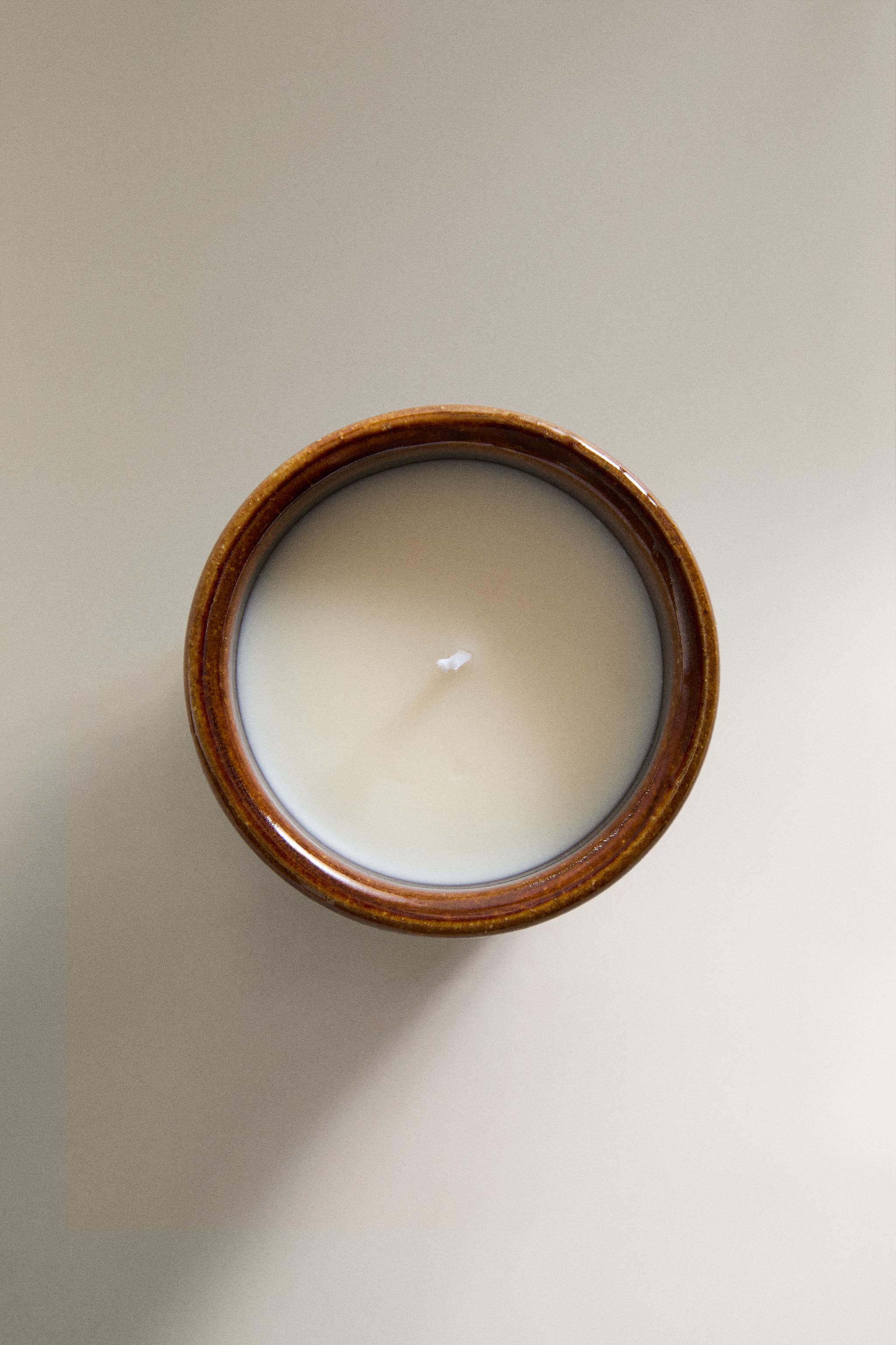 (125 G) CARAMEL LATTE SCENTED CANDLE