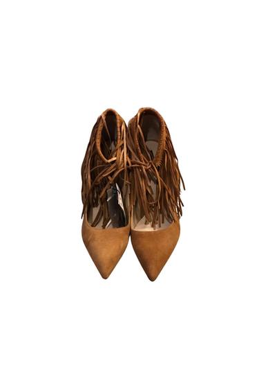 FRINGE HEELS