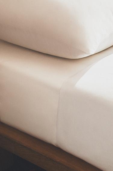 PERCALE FITTED SHEET | 30 CM HIGH (500 THREAD COUNT) - White by Zara - Image 4
