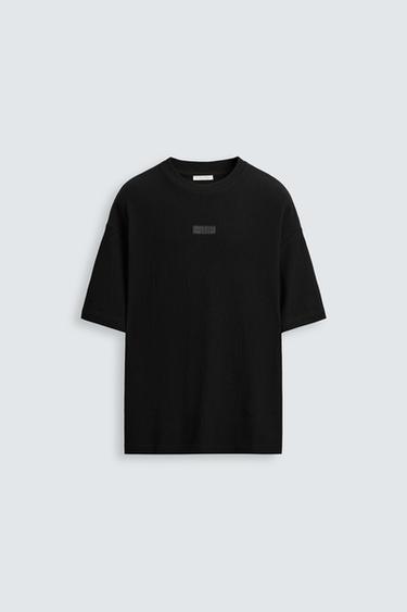 VERTICAL TEXTURE T-SHIRT - Black by Zara