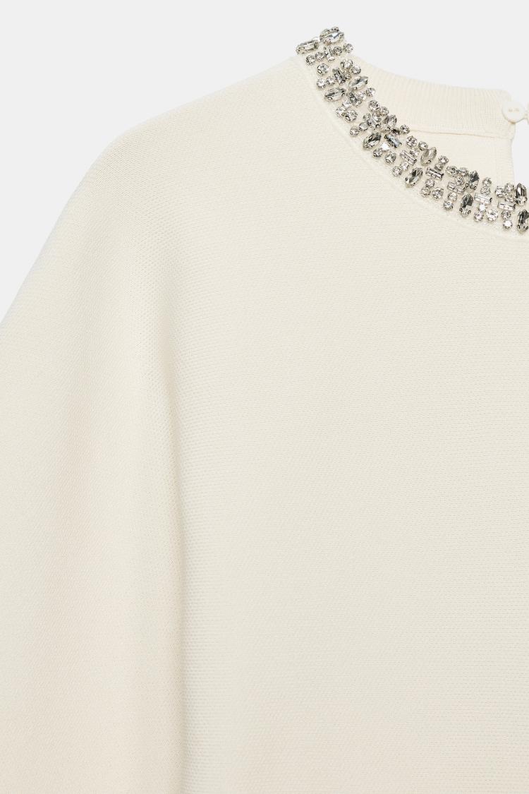 Top de punto con cuello joya 5