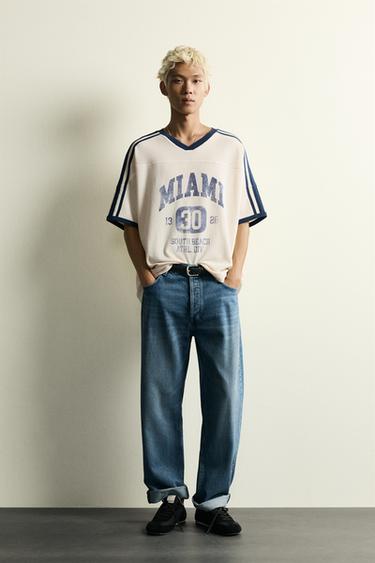 CAMISETA RELAXED FIT ESTAMPADO FÚTBOL RETRO - Blanco roto de Zara - Imagen 0