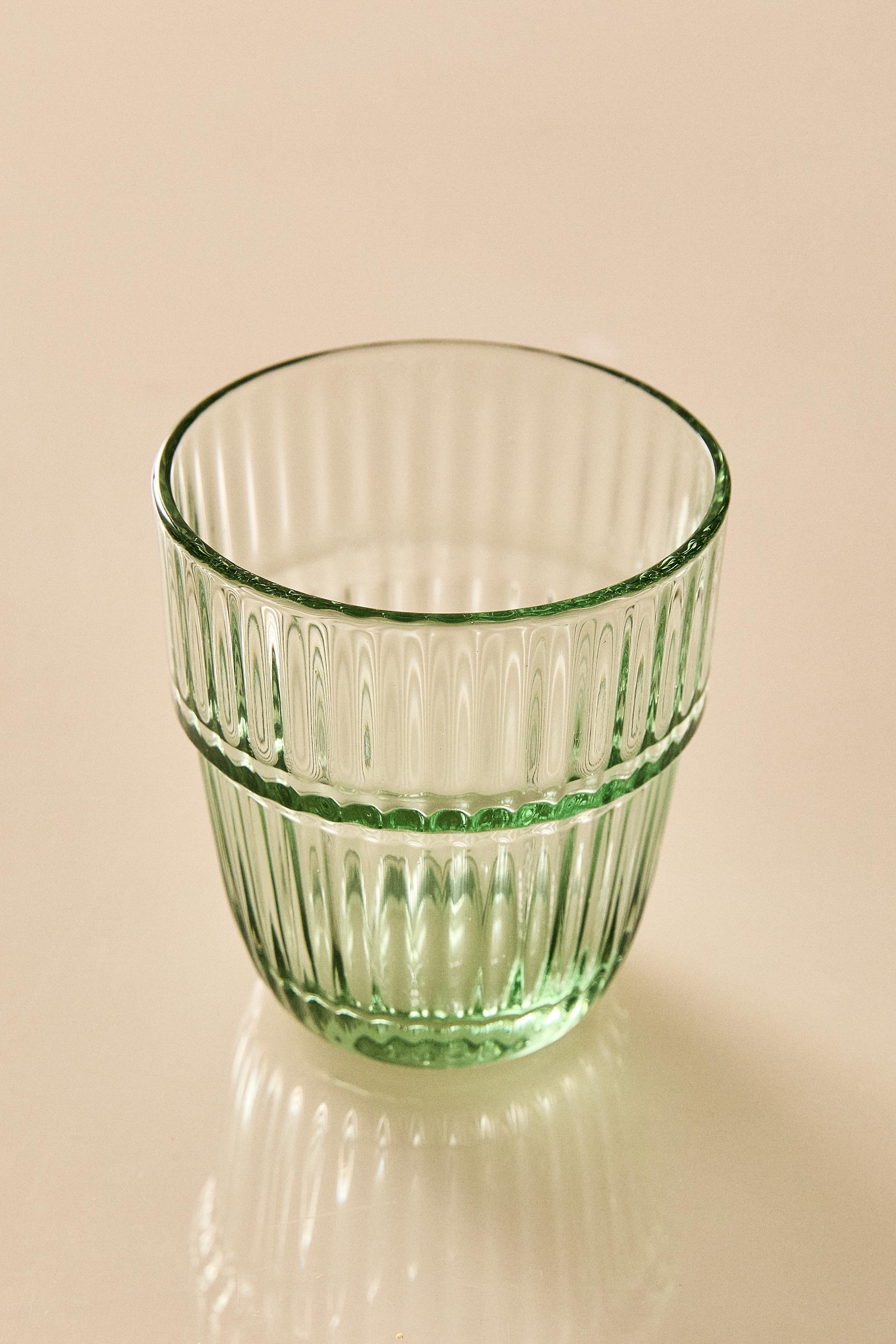 COLORED STRIPED GLASS TUMBLER