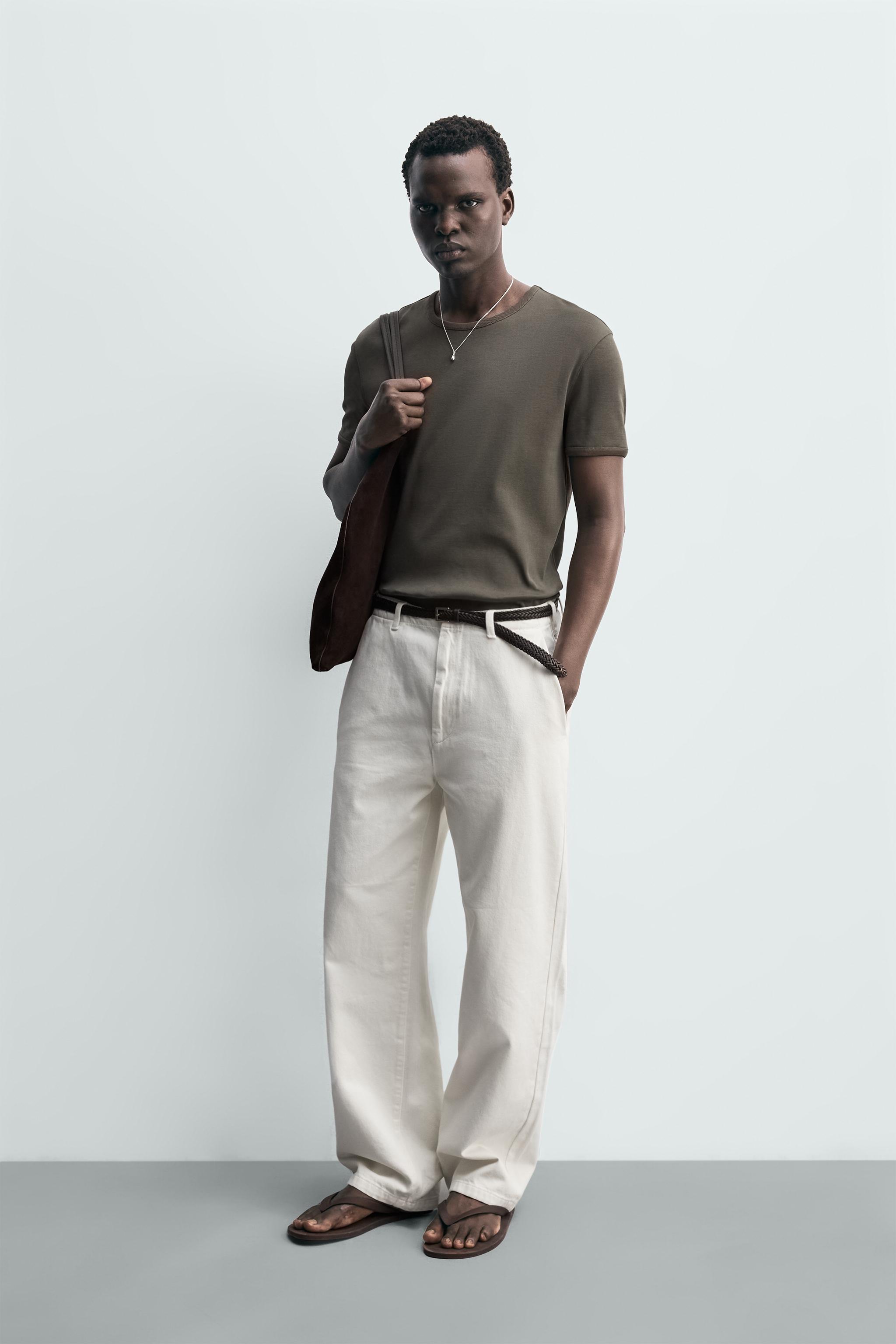 BASIC RIBBED T-SHIRT