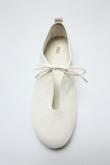 Zara LEATHER BALLET FLATS - Off White