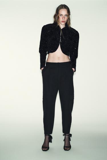 БРЮКИ CARROT FIT С КАРМАНОМ КАРГО — ЧЕРНЫЙ от Zara