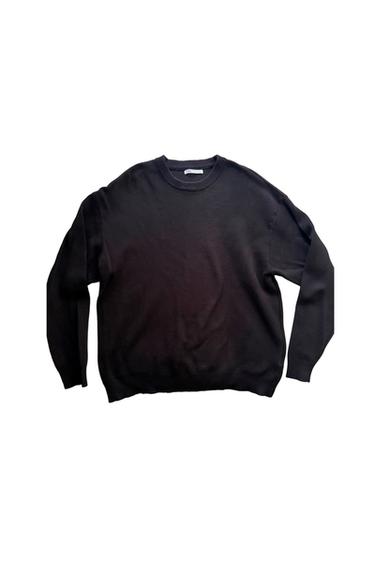 CREWNECK KNIT SWEATER