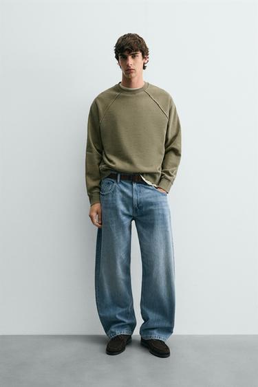 SUDADERA RELAXED FIT LAVADA - Khaki de Zara - Imagen 0
