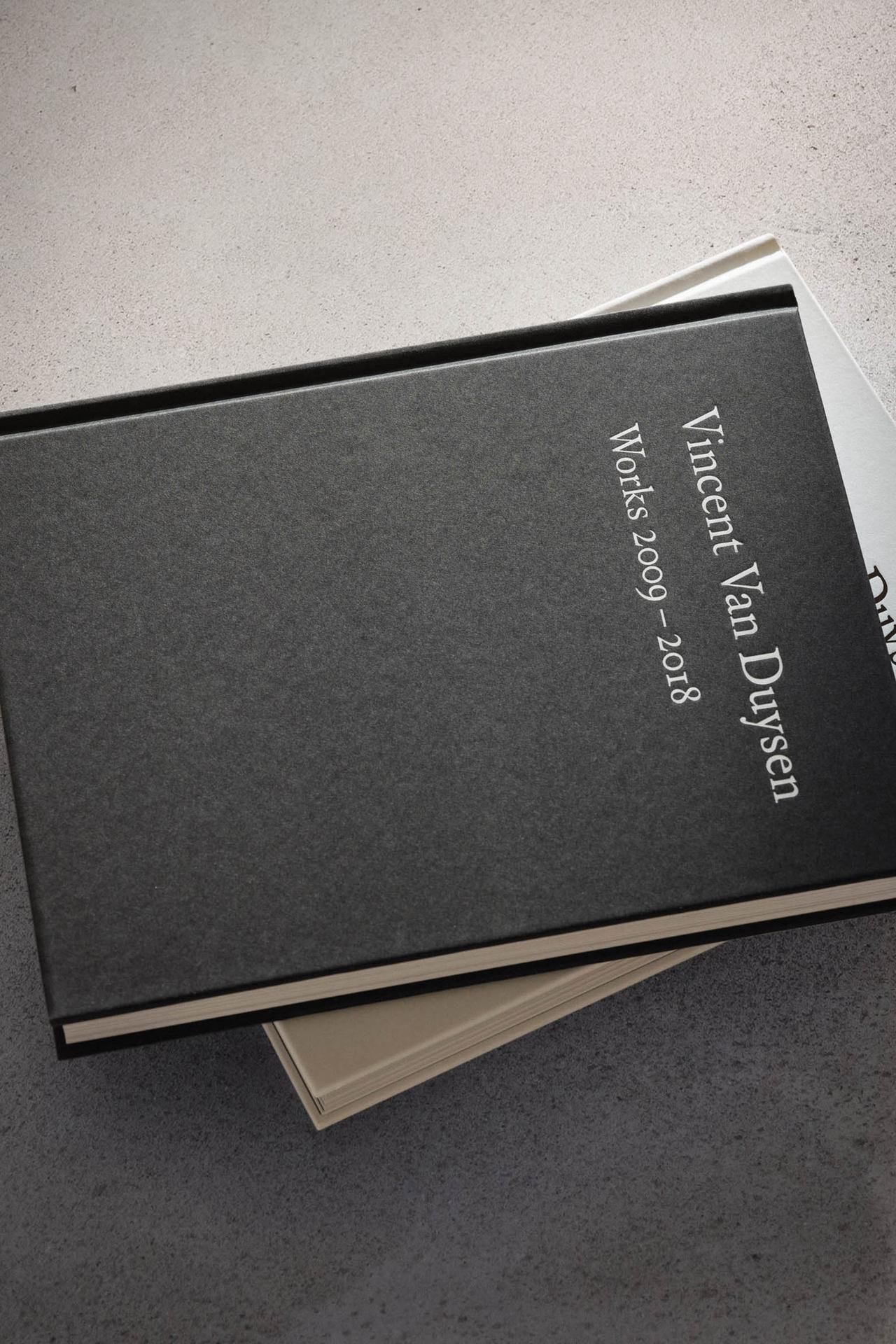 VINCENT VAN DUYSEN WORKS 2009-2018 BOOK (ENGLISH)