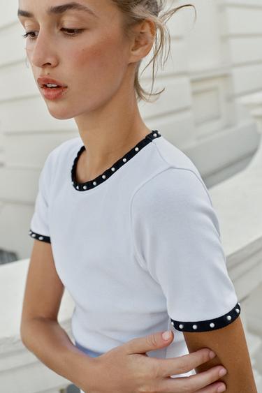 CAMISETA CONTRASTE PERLAS - Blanco de Zara