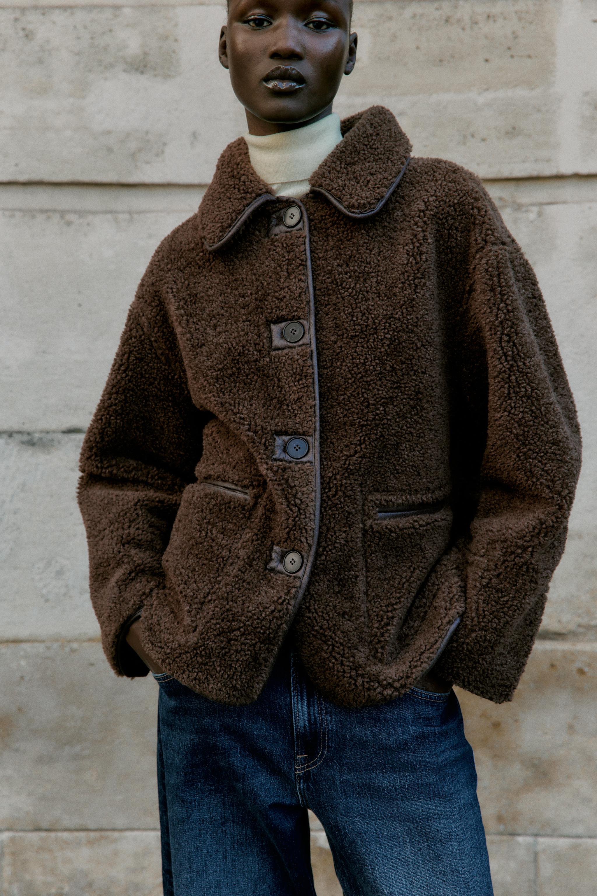 REVERSIBLE DOUBLE-FACED COAT