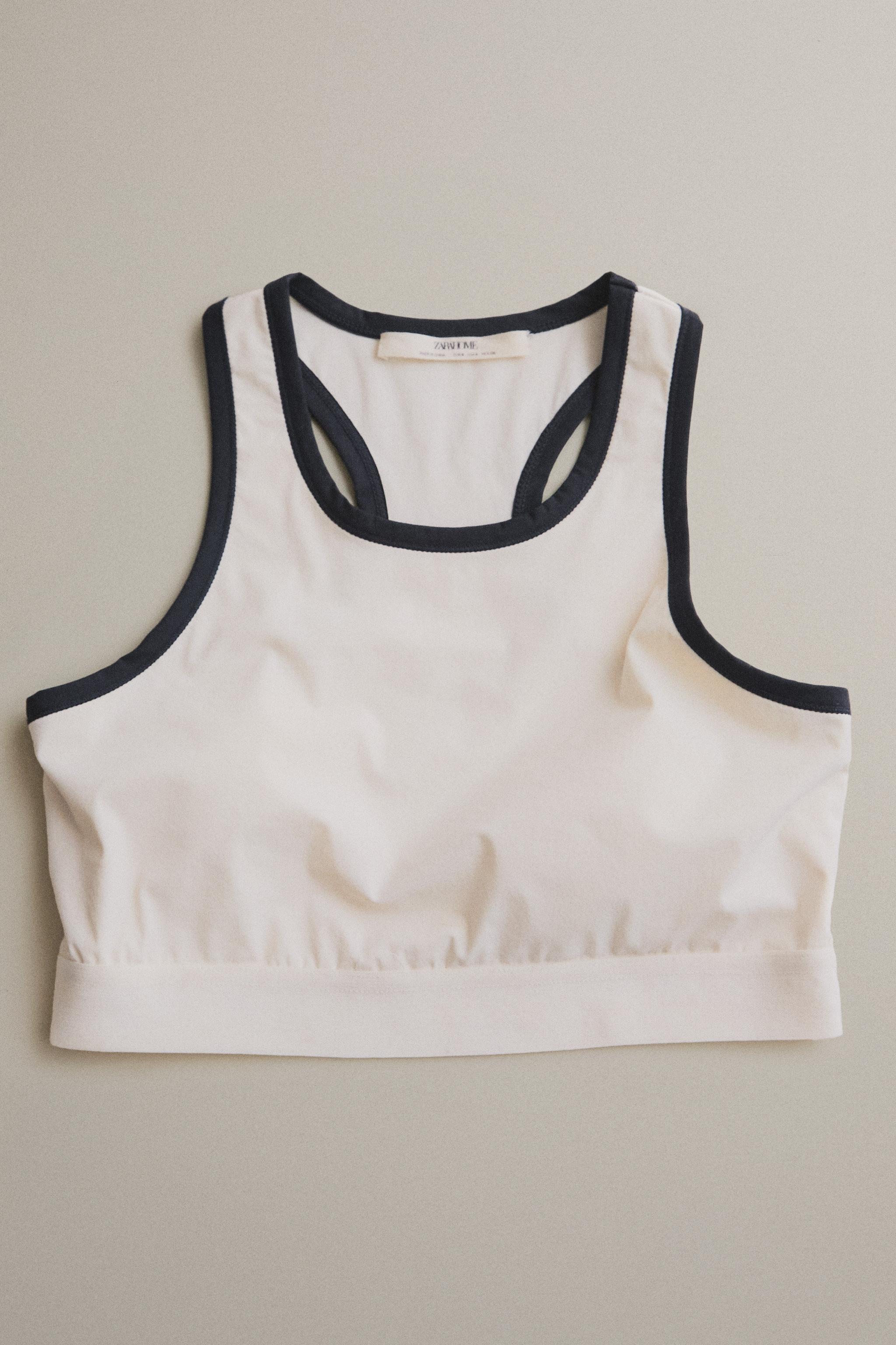 CONTRAST PIPING SPORTS TOP