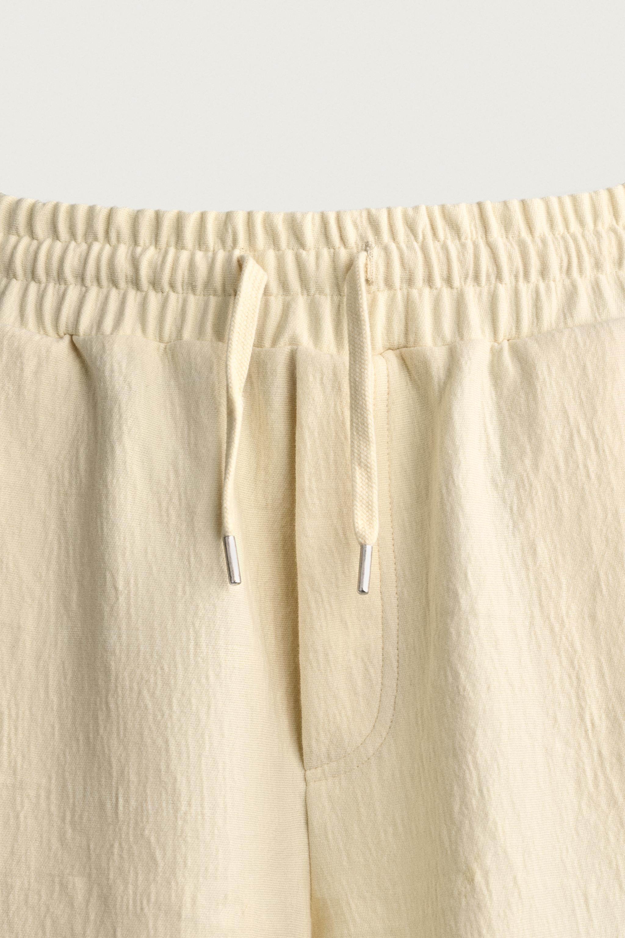 BERMUDA JOGGER STRUCTURÉ