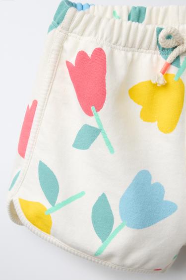 ENSEMBLE JOGGING T-SHIRT ET BERMUDA IMPRIMÉ POIDS MOYEN - Écru de Zara - Image 5