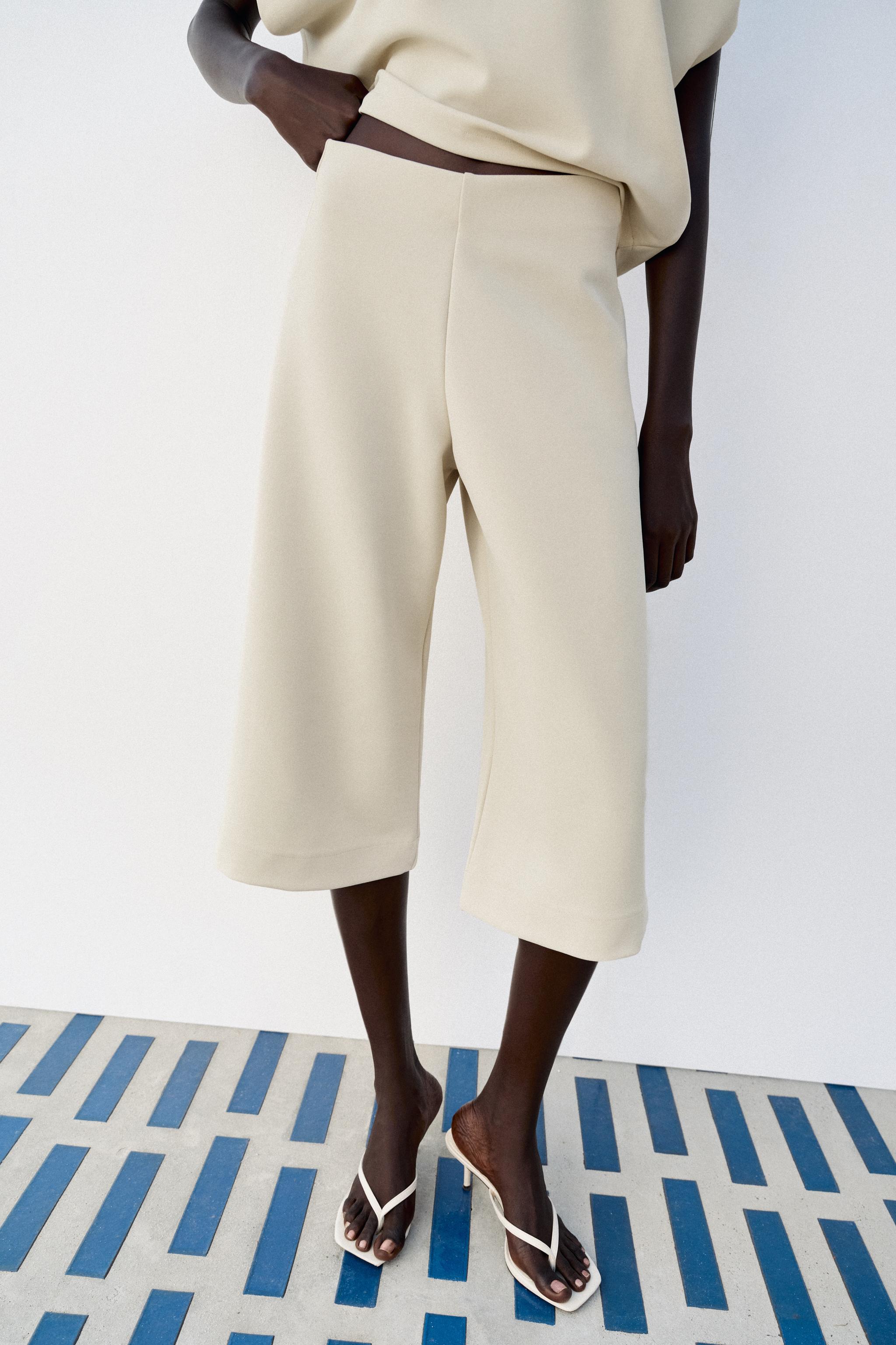 WIDE LEG SHORTS — Ecru