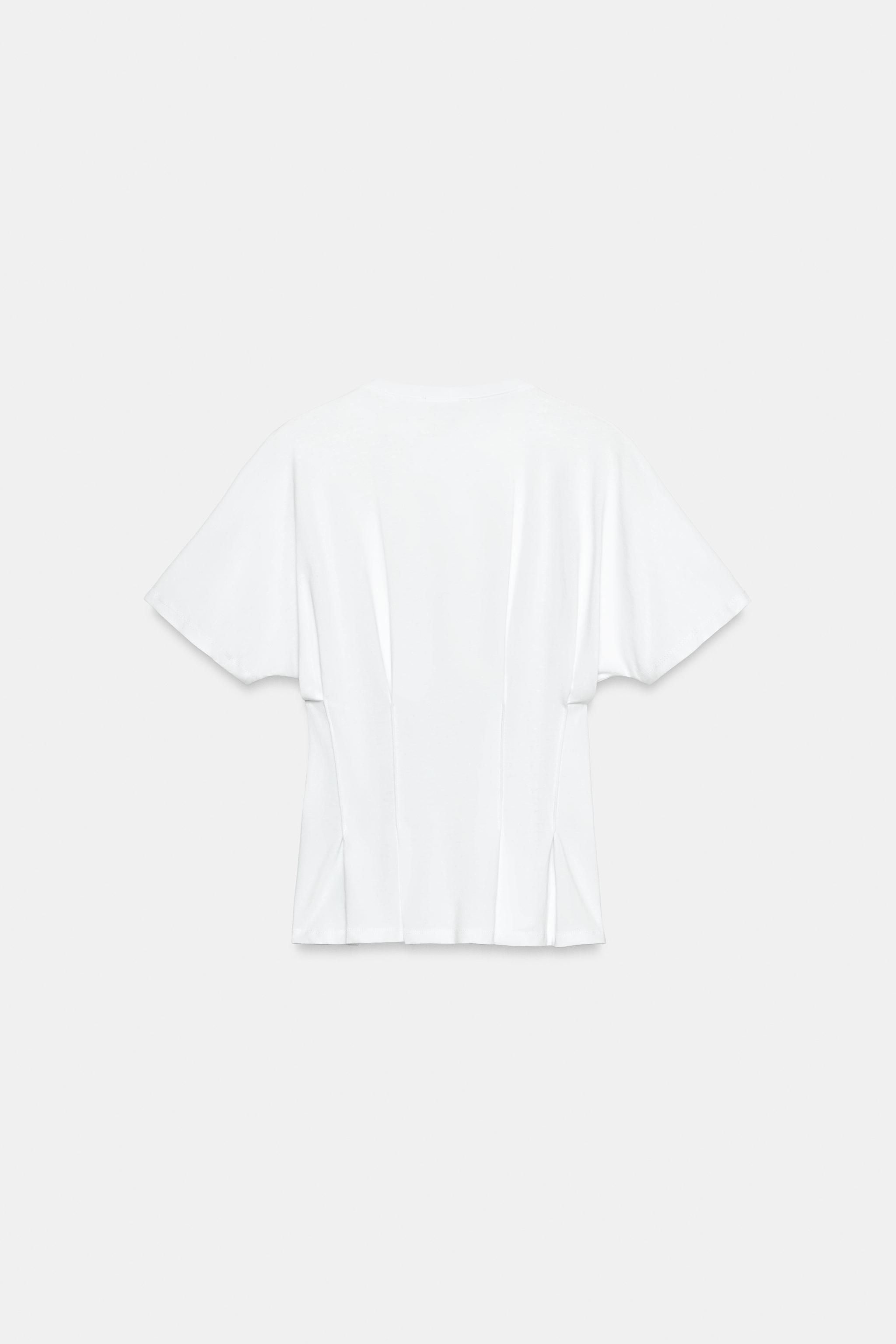 T-SHIRT AJUSTÉ À PINCES