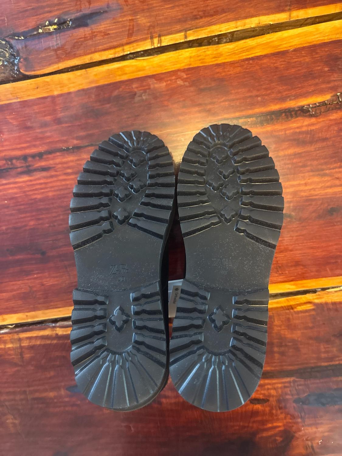 BOTA CORDONES PIEL - Image 4