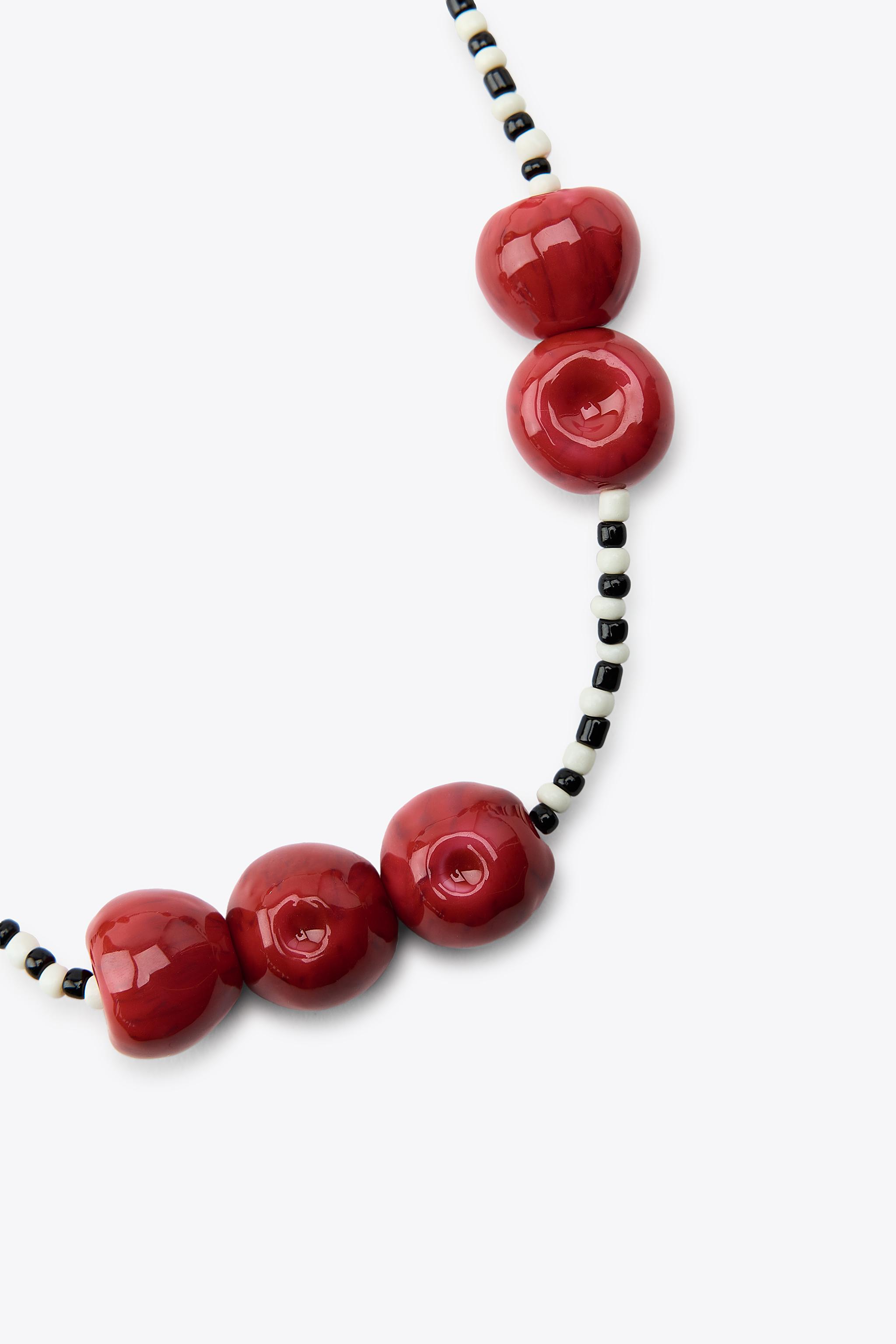【レイさん専用】Beads Short Necklace 赤 おねコラボ ADIZA Red 'n' Black Ombré Beaded Necklace, Statement