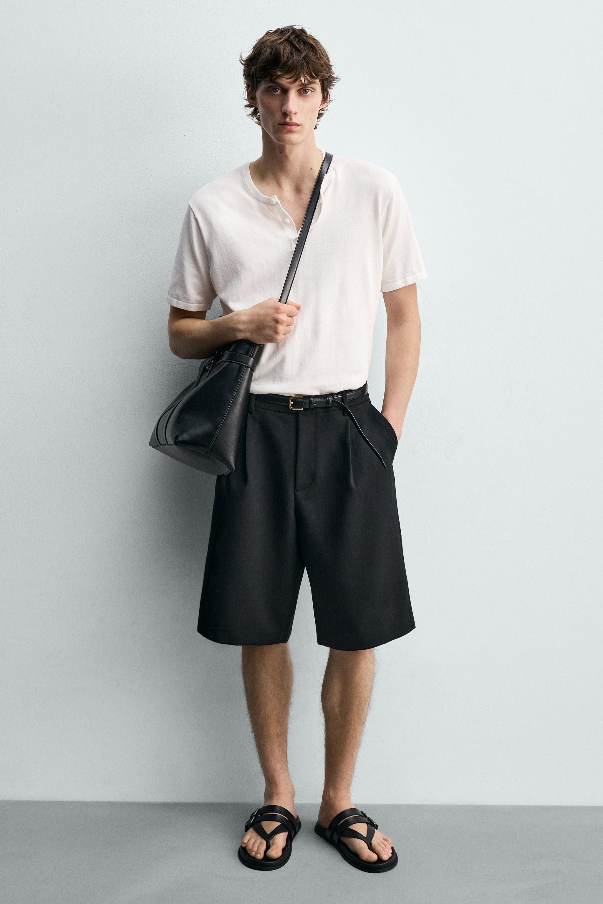 STRAPPY SANDALS WITH BUCKLE DETAIL