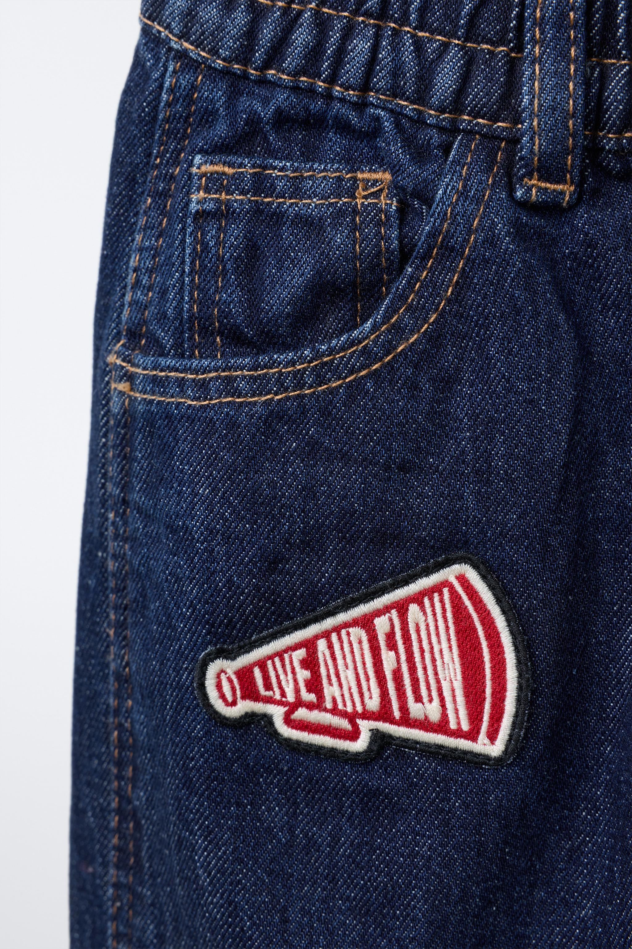 PATCHED BAGGY JEANS
