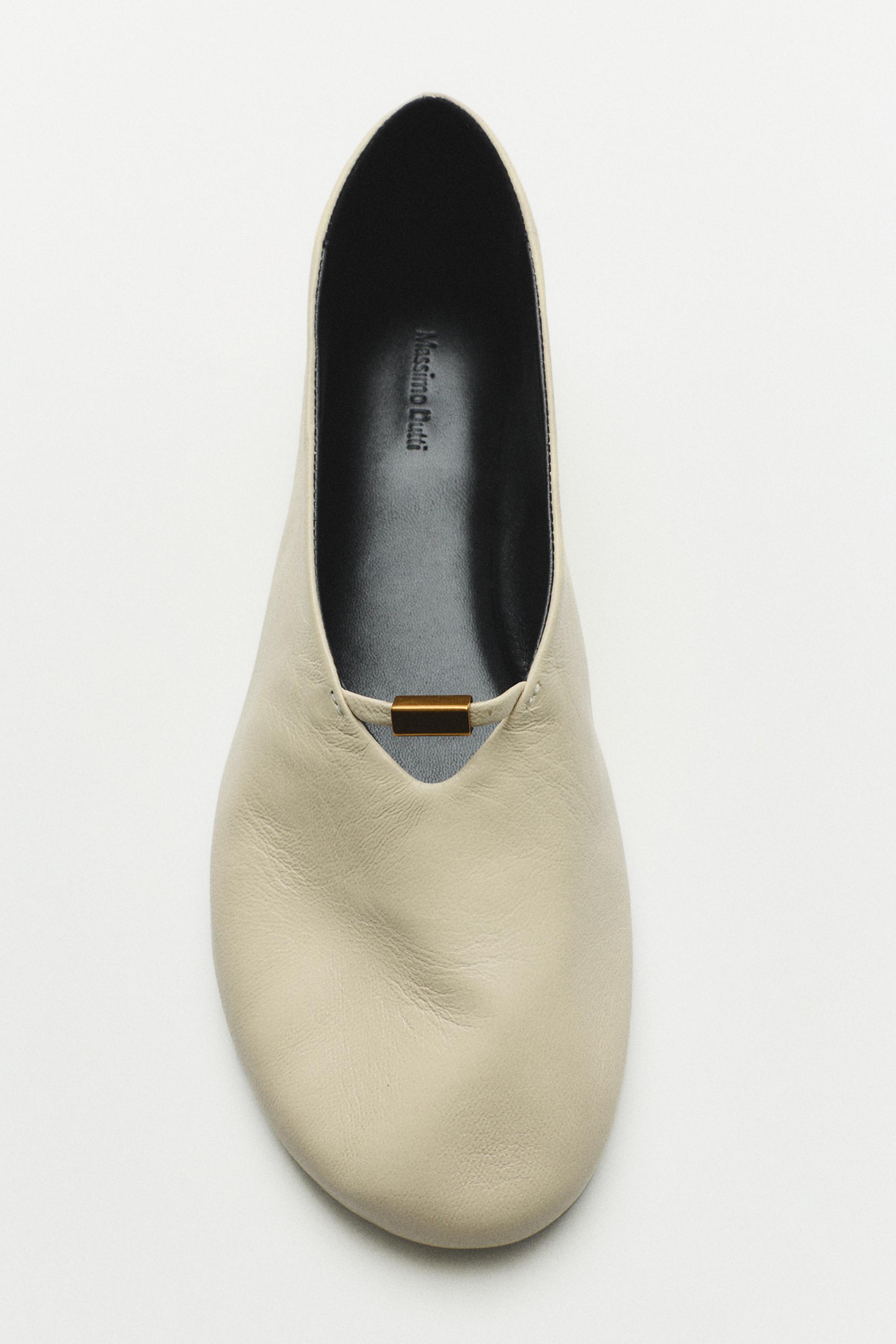 Soft leather ballet flat — Off White