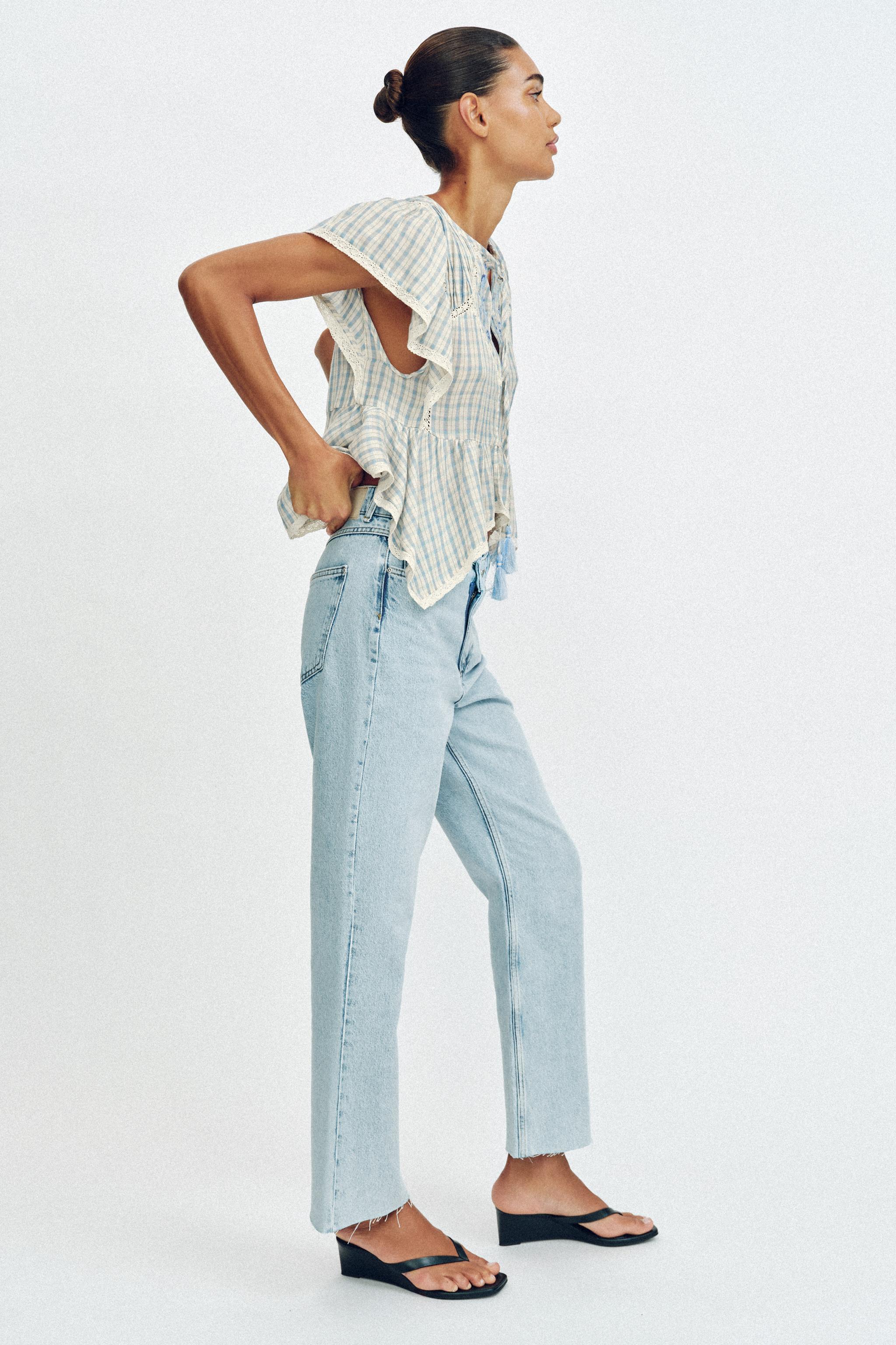 EMBROIDERED PLAID LACE INSERT TOP