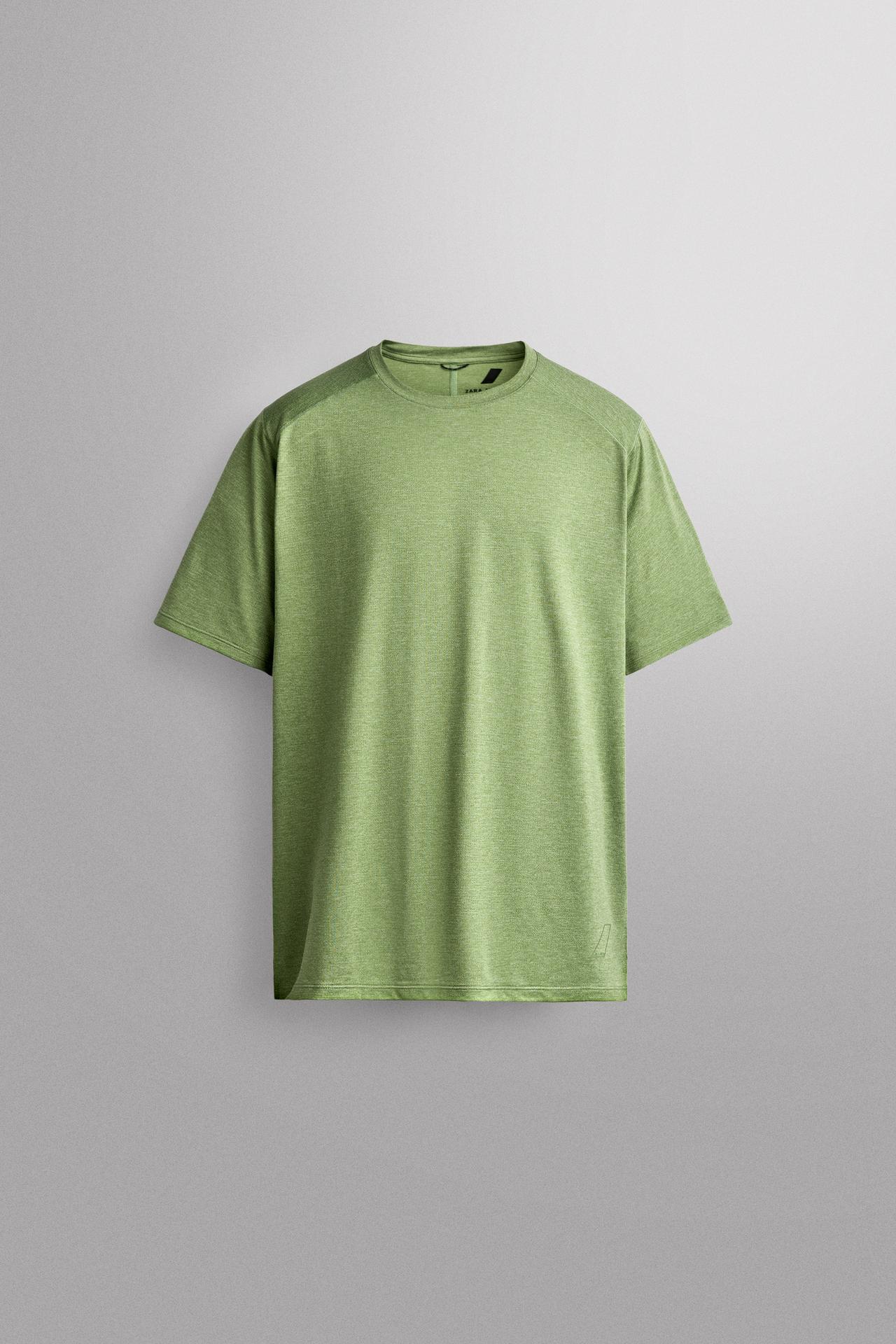TEXTURED TECHNICAL T-SHIRT — Green