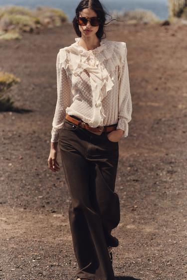 Zara SWISS DOT RUFFLED BLOUSE - Ecru