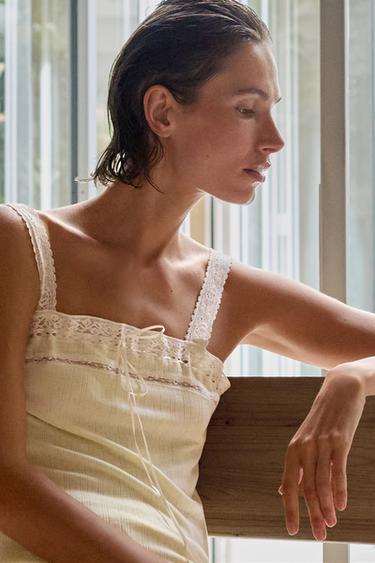 POINTELLE-TOP MIT SPITZE - Cremefarben von Zara