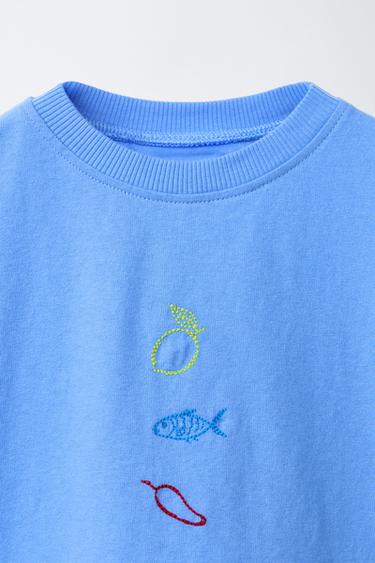 T-SHIRT À BRODERIE ET INSCRIPTION - Bleu clair de Zara - Image 2