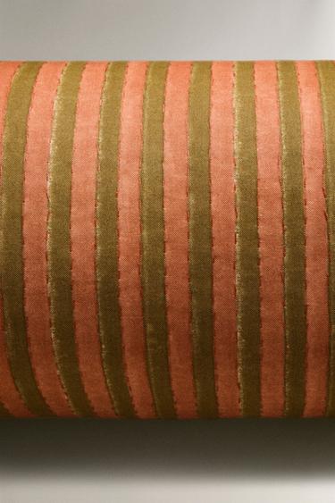 COUSSIN CYLINDRIQUE RAYURES - Orange de Zara - Image 3
