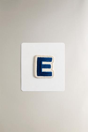 THERMO-ADHESIVE LETTER E PATCH - Green by Zara - Image 0