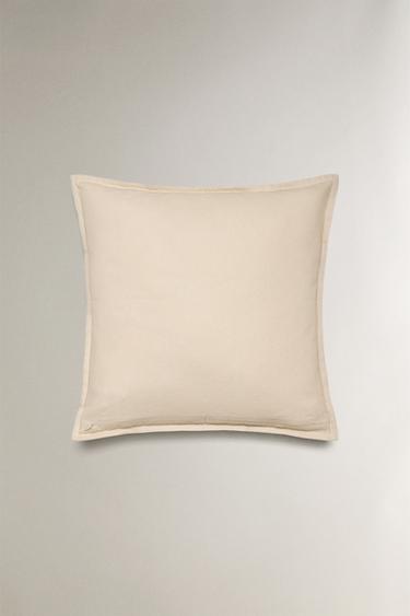 CHRISTMAS KNIT CUSHION COVER WITH CENTRAL DESIGN - Light beige by Zara - Image 2