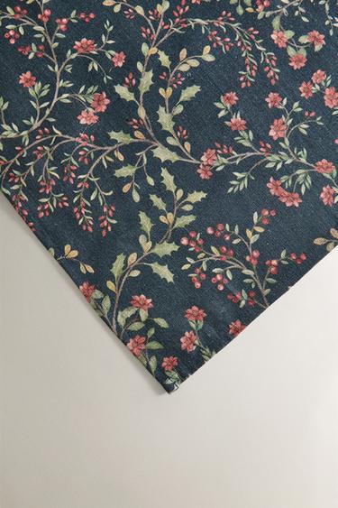 PACK OF COTTON AND LINEN FLORAL CHRISTMAS NAPKINS (PACK OF 2) - Navy blue by Zara - Image 2
