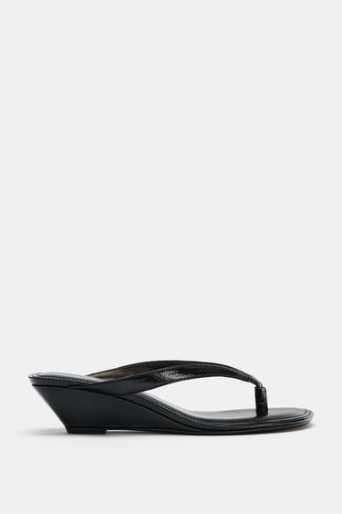 LEATHER WEDGE SANDALS - Black by Zara