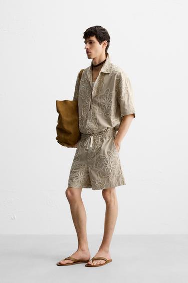 EMBOSSED EMBROIDERED BERMUDA SHORTS - Sand by Zara - Image 3