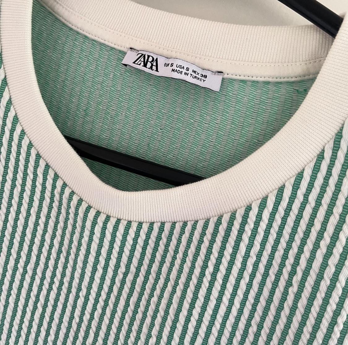 HIGH NECK T-SHIRT - Image 3