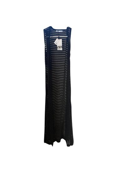 BLACK SOFT KNIT VEST