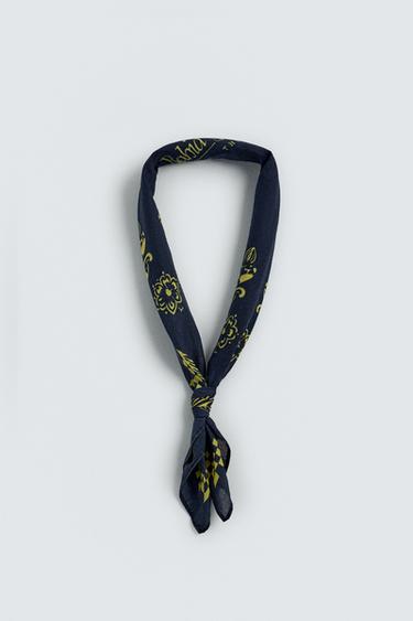 BANDANA À IMPRIMÉ GÉOMÉTRIQUE GRAPHIQUE - Bleu marine de Zara - Image 3