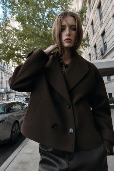 DOUBLE-BREASTED SHORT COAT - Brown by Zara