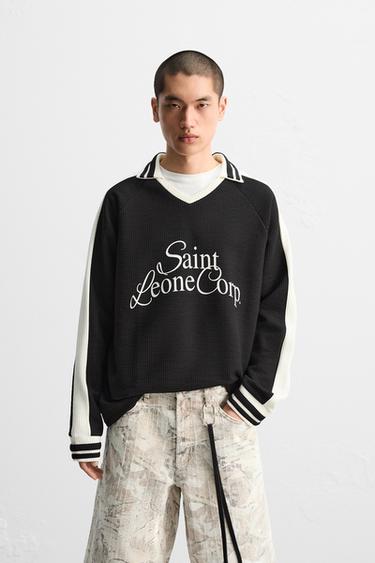 RETRO FOOTBALL TEXTURED SWEATSHIRT - Black by Zara