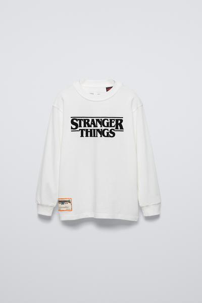 FLOKLU STRANGER THINGS ™/ © NETFLIX T-SHIRT_1