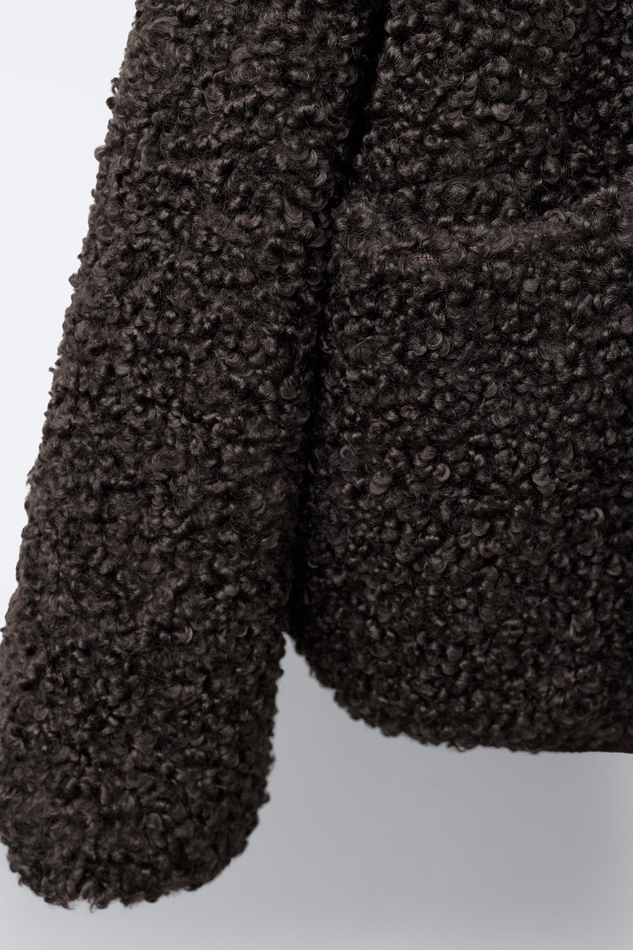 MANTEAU EFFET MOUTON À LISERÉS