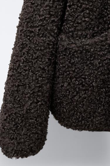 MANTEAU EFFET MOUTON À LISERÉS - Chocolat de Zara - Image 5