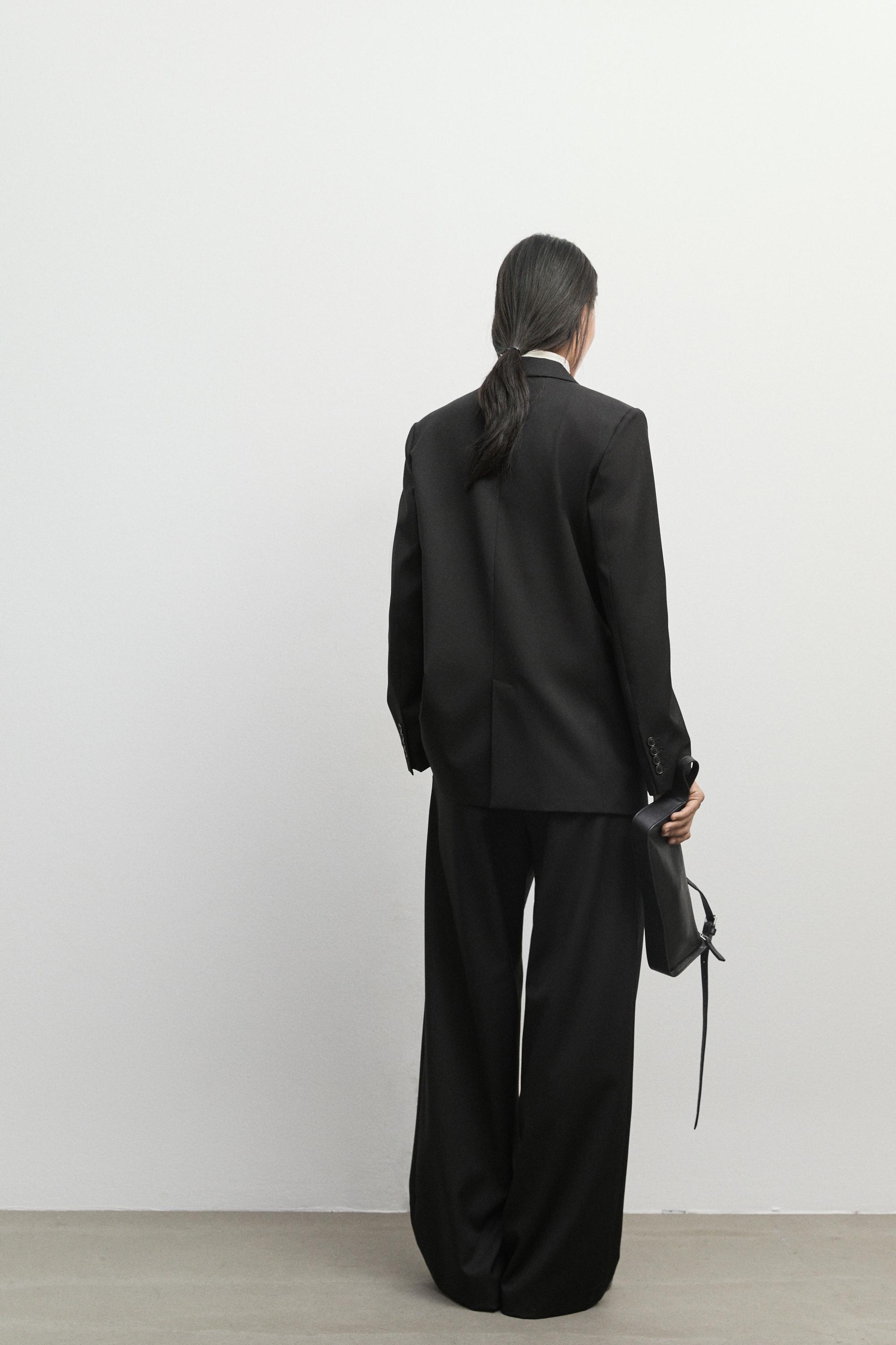 Extra fine wool pleated pants
