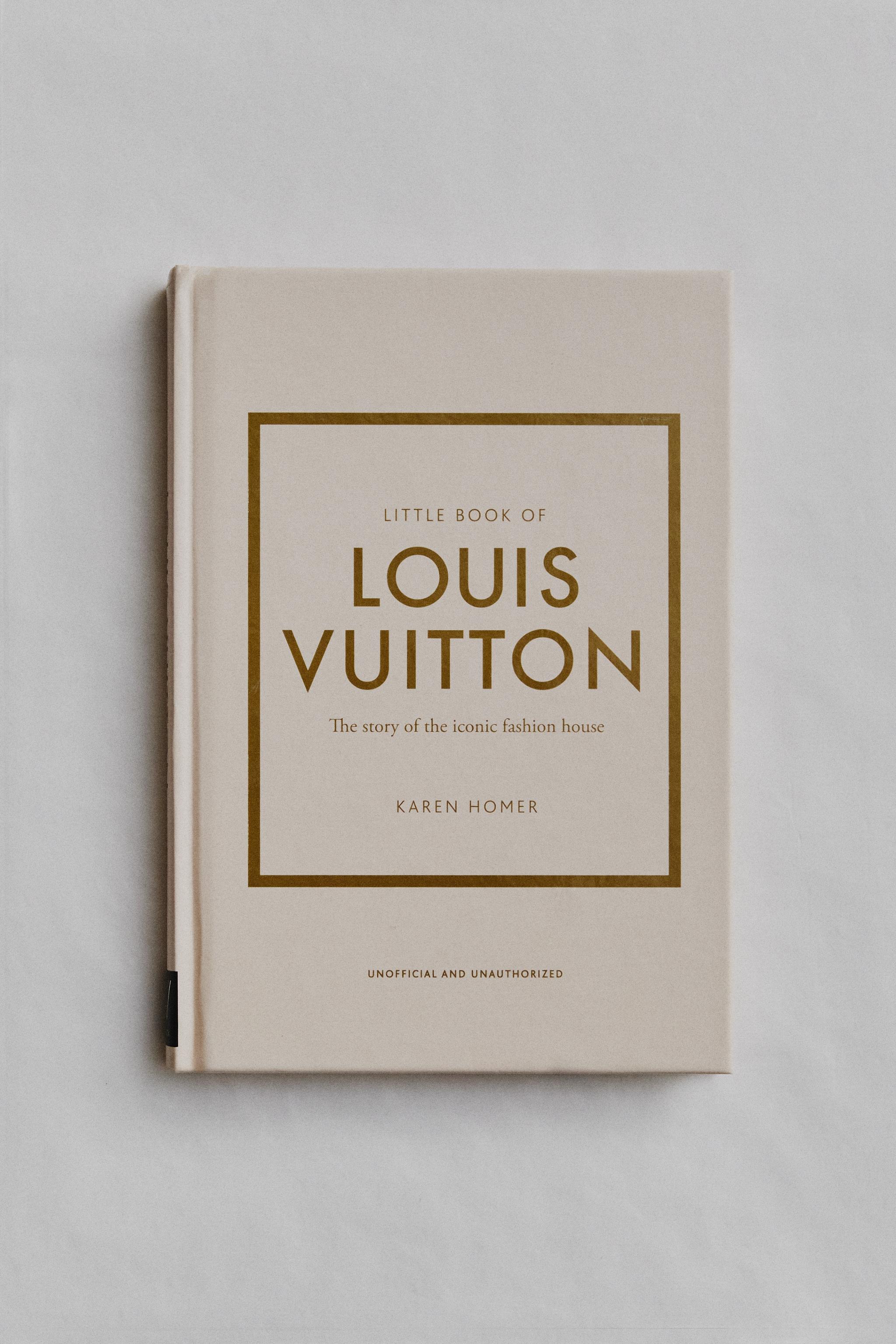 LOUIS VUITTON manufacture book 日本語版 LOUIS VUITTON manufacture book 日本語版 LOUIS VUITTON manufacture