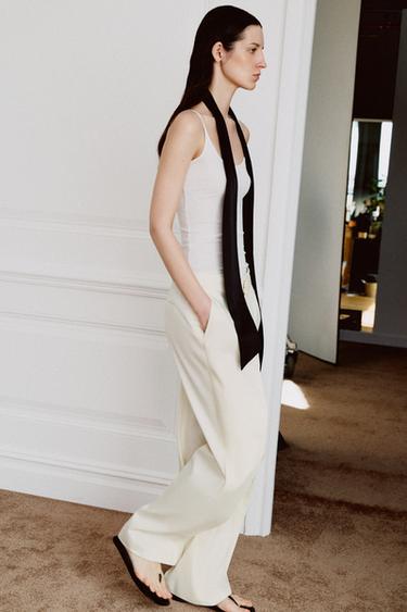 PANTALON À PLIS SUR LE DEVANT ZW COLLECTION - Écru de Zara - Image 4