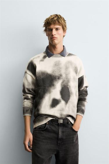 Zara ABSTRACT PRINT WASHED SWEATER - Ecru