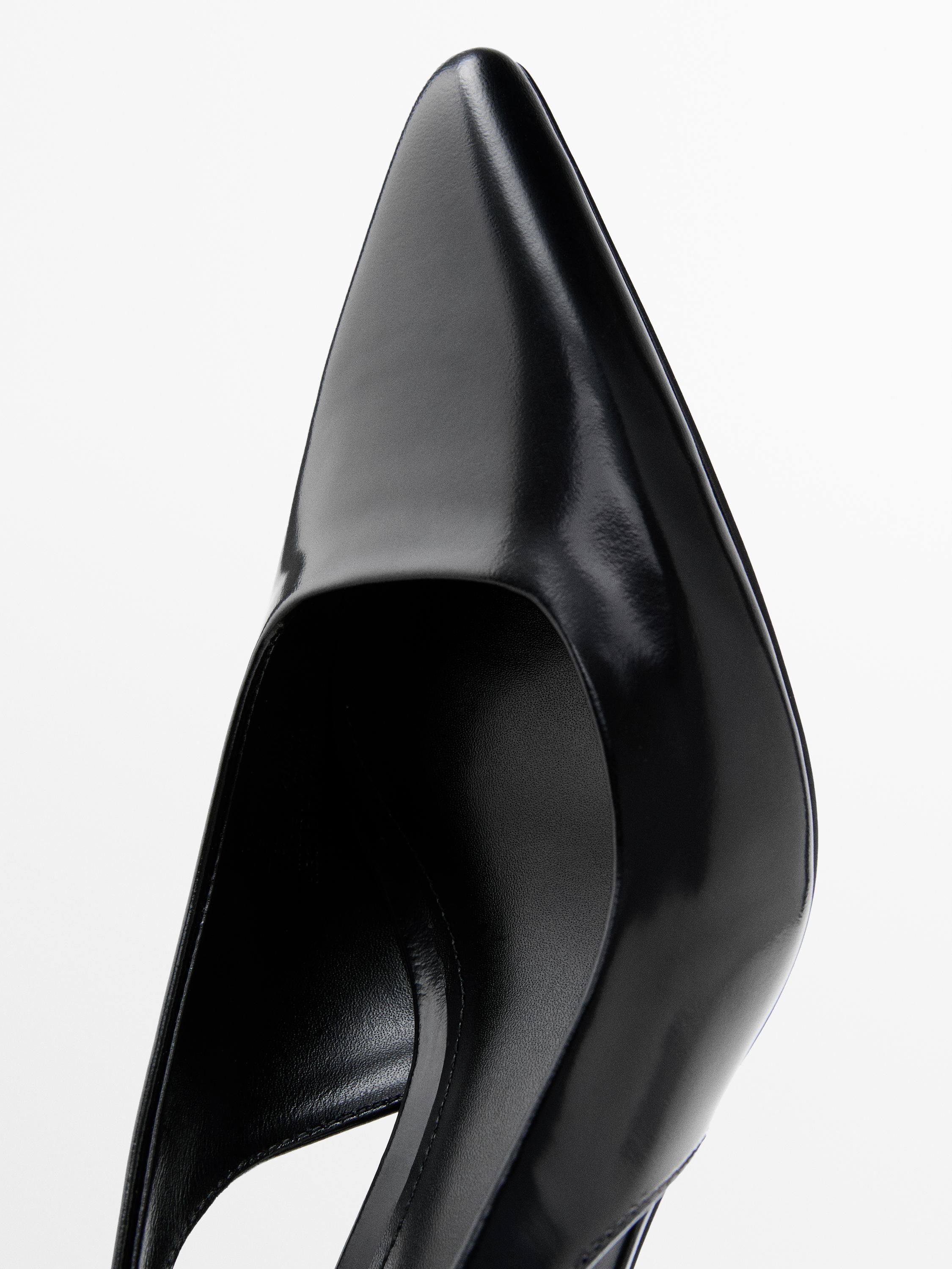 Chaussures à talon cuir ouvertes l’arrière
