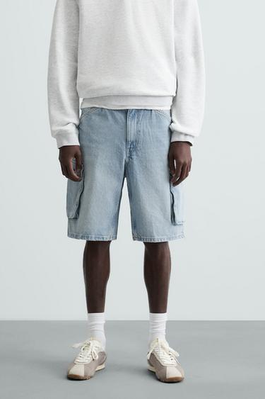 Zara CARGO DENIM SHORTS - Light blue